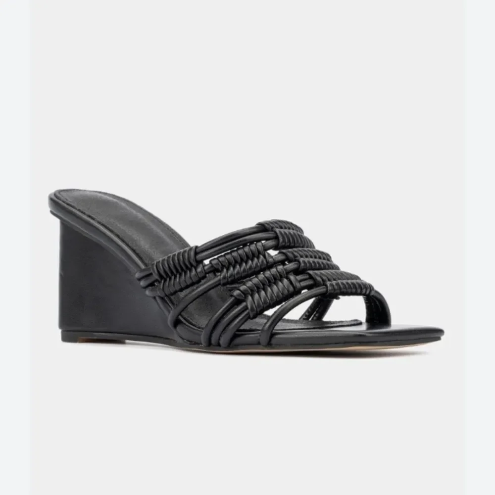 🆕️👡Gabrielle Union Harmoni Woven Wedge Slides, Black, Sz 8.5